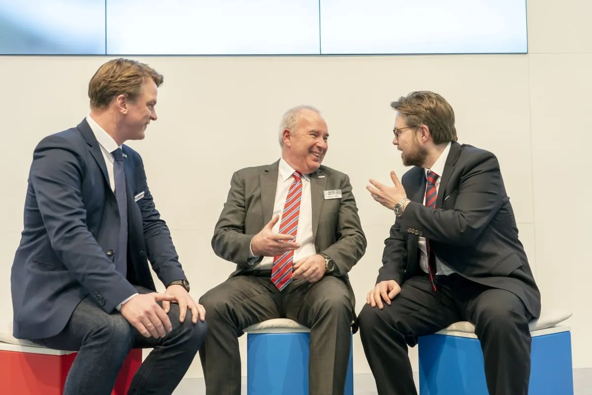 ZVSHK und EFA bauen Zusammenarbeit aus