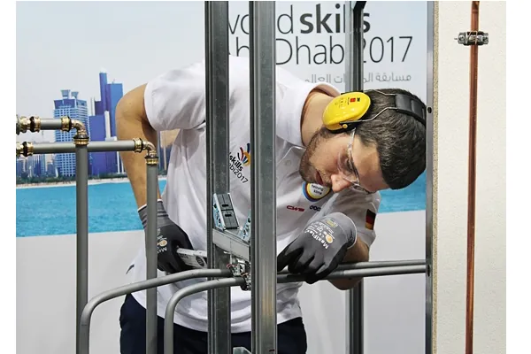 Viega unterstützt WorldSkills 2017 in Abu Dhabi als Skill Presenter