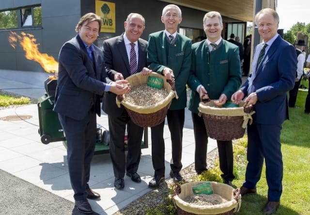 Daniell Porsche gratuliert KWB