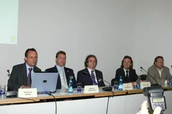 Paradigma gewinnt 270 Firmen durch Fachpartner-Offensive