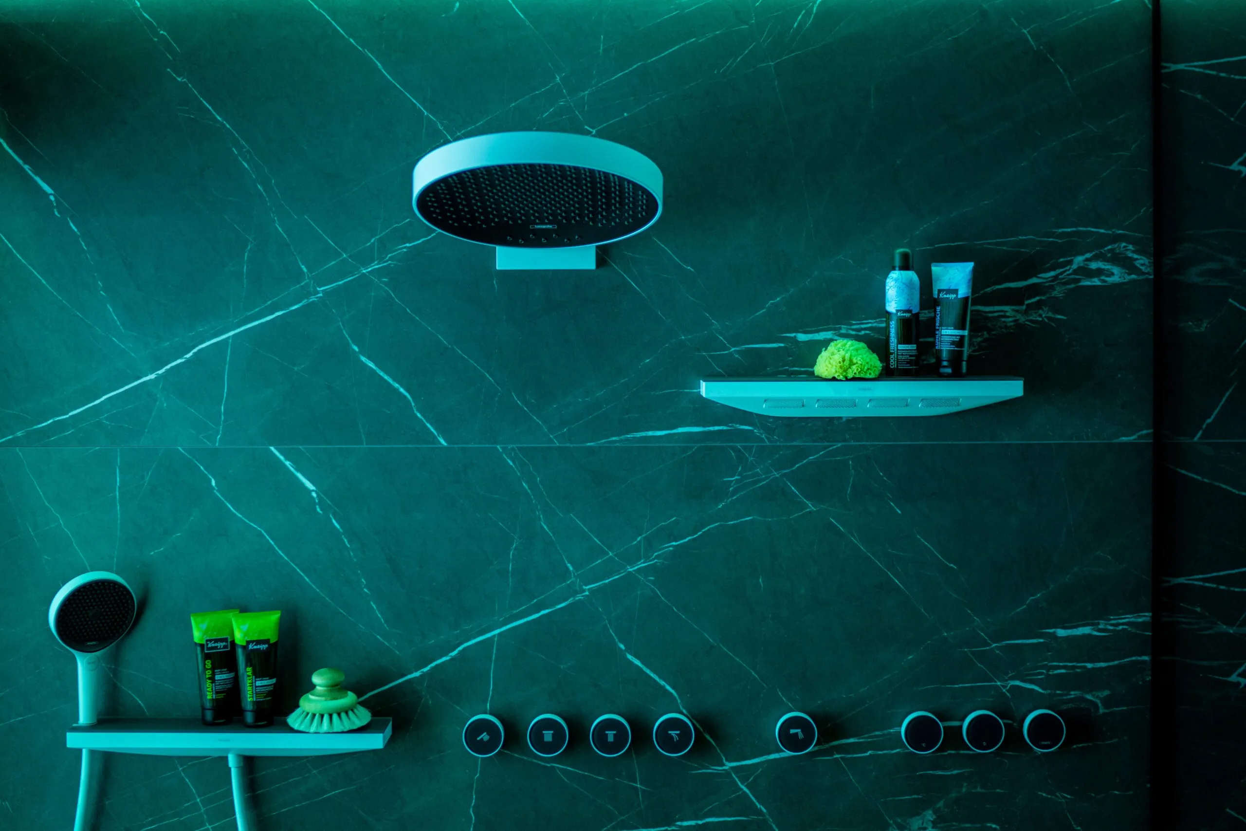 hansgrohe und Kneipp stellen Kooperation vor