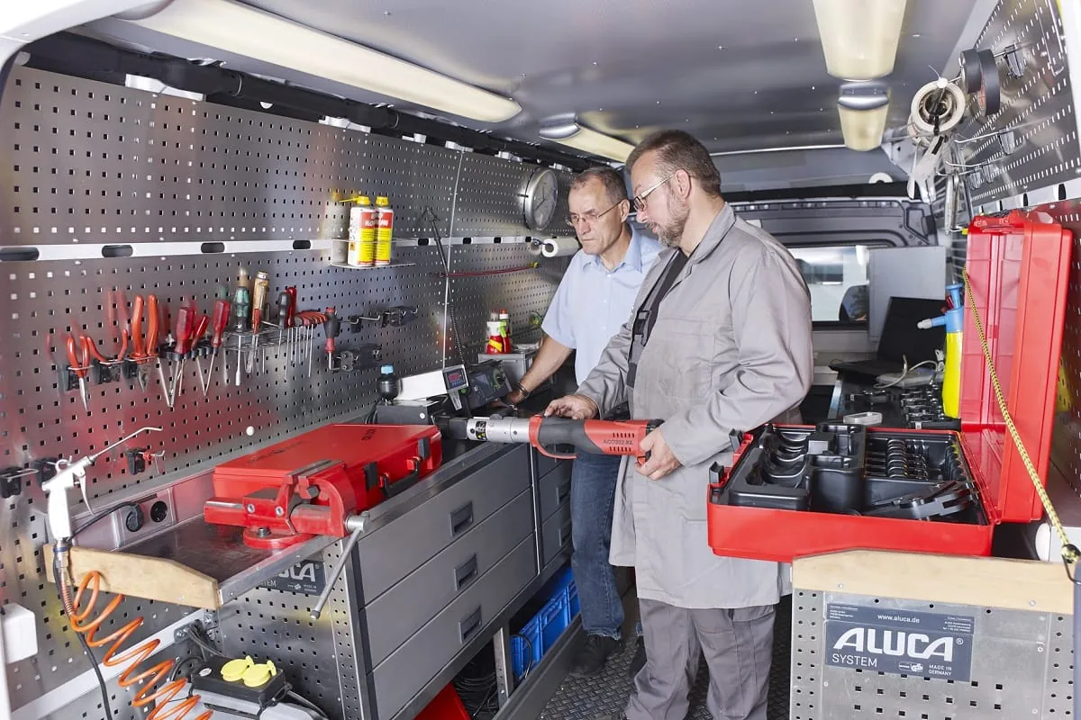 Novopress: Servicemobil für Presswerkzeuge