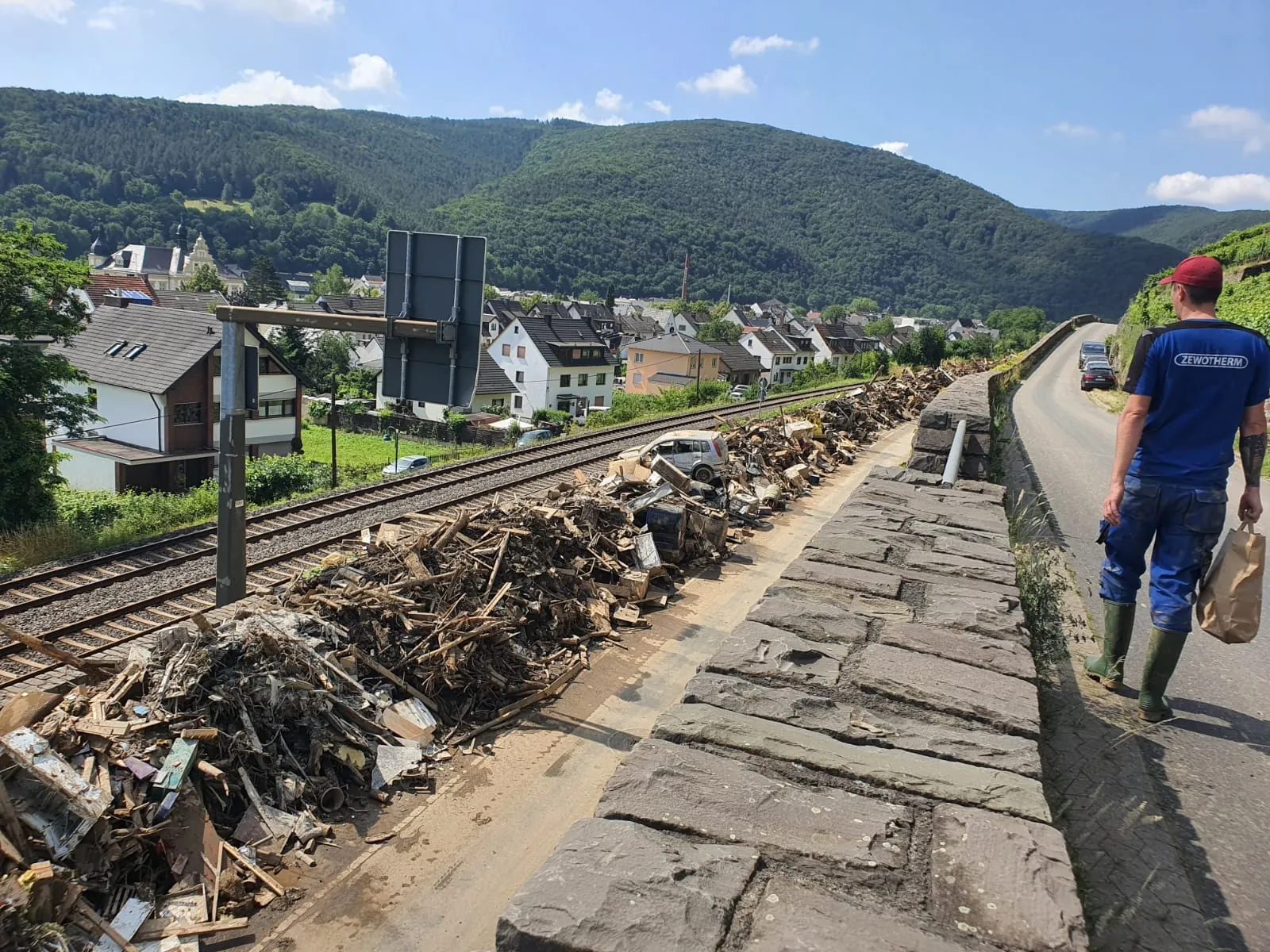 Zewotherm-Nothilfe im Hochwassergebiet