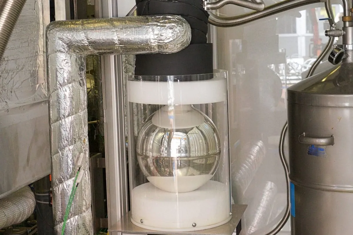 ZSW gelingt Herstellung von klimaneutralem eLNG aus Luft-CO2