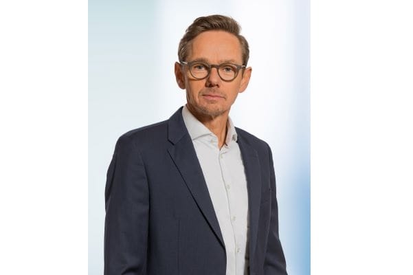 Eberle Controls mit neuer Gesamtvertriebsleitung Si