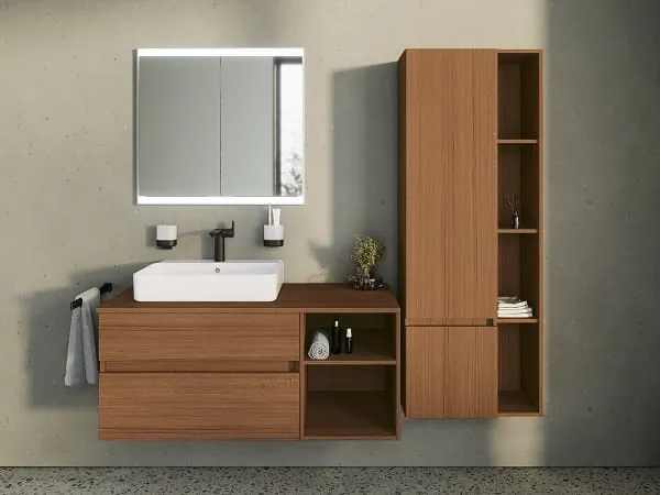 Frontalansicht einer Waschtischanlage in Zimt aus der Serie Leano.