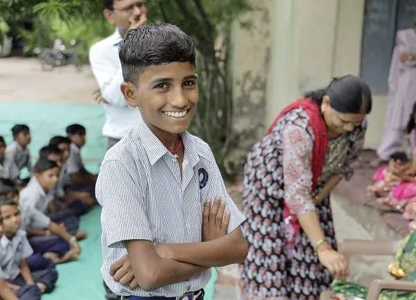 Die Viega Foundation unterstützt eine Initiative der Non-Profitorganisation Yuva Unstoppable, die für 2.000 Schülerinnen und Schüler im Bundesstaat Gujarat Zugang zu hygienischen, funktionalen Sanitäranlagen sowie zu sauberem Wasser schafft.