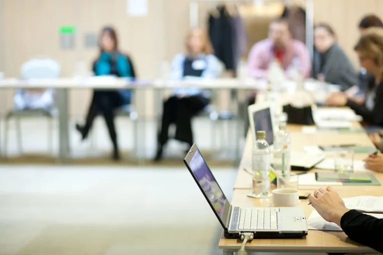 Seminar mit Teilnehmern