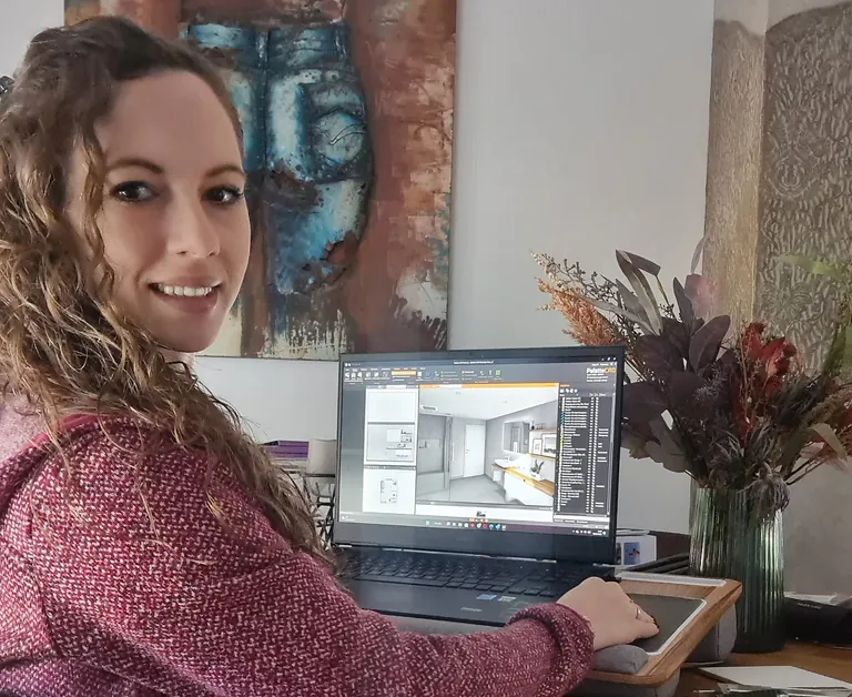 Traumbäder in 3D planen und Kunden begeistern – dabei setzt Badgestalterin Roxanne Greite auf Palette CAD und die Online-Kurse des Softwareherstellers.