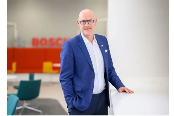 Portrait Stefan Thiel