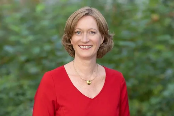 Porträtfoto Kerstin Andreae vom BDEW