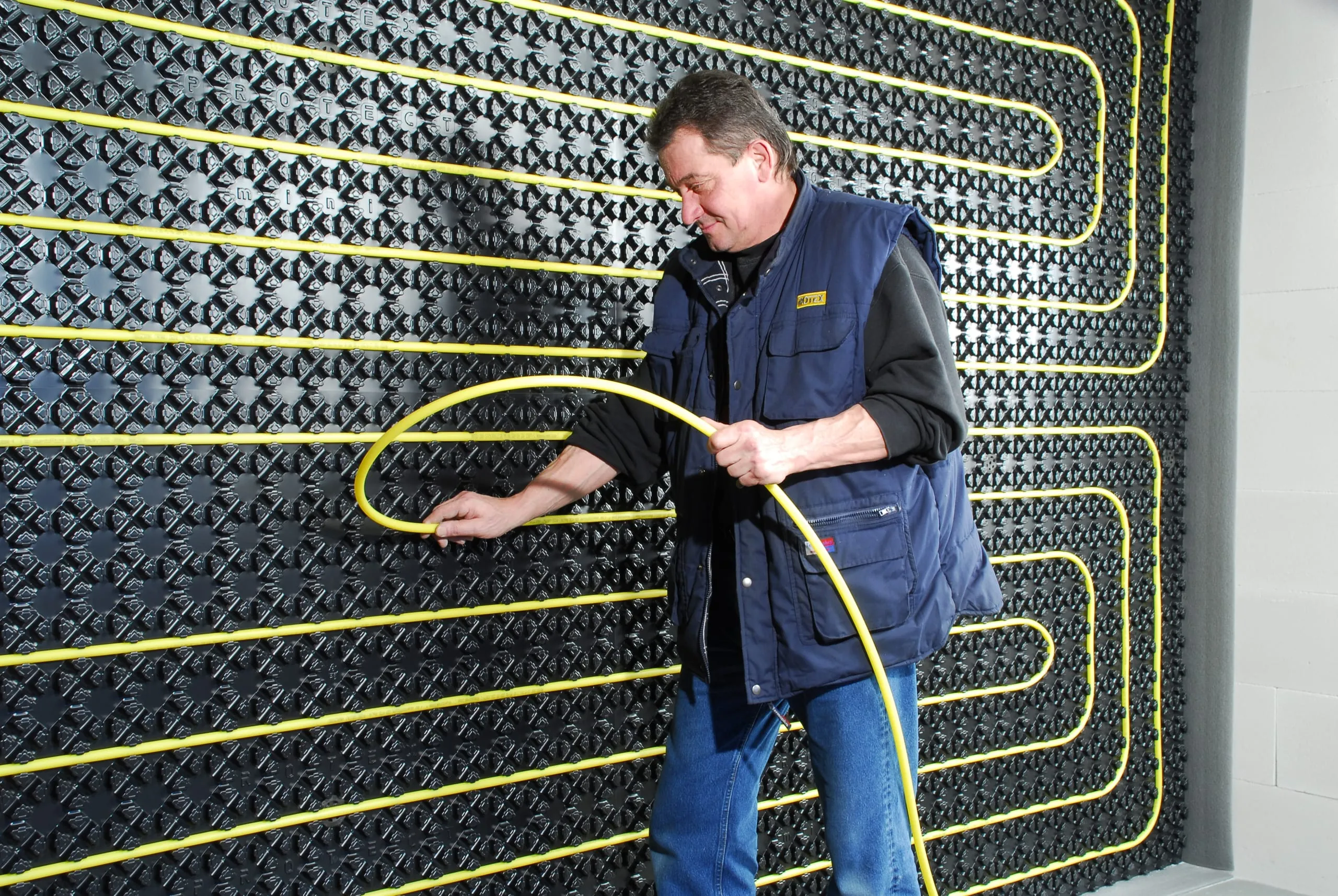 BDH informiert zu Heiz- und Kühlsystemen