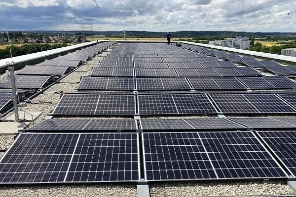 PV-Anlage auf einem Flachdach