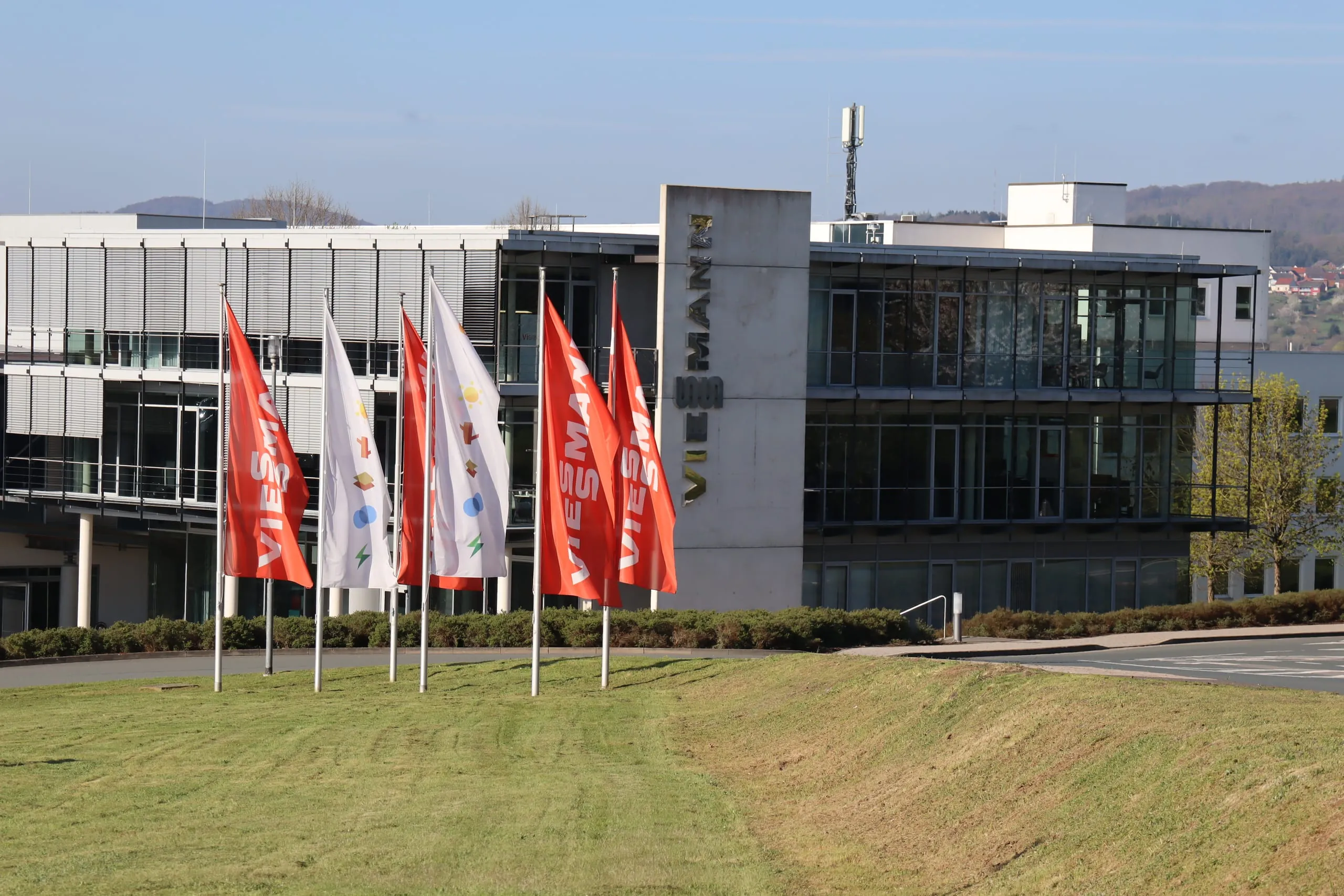 Zusammenschluss von Viessmann Climate Solutions und Carrier