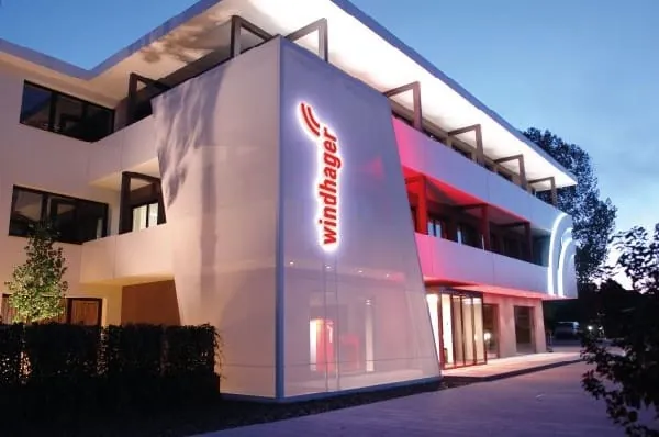 Firmengeb&auml;ude Windhager in Seekirchen &Ouml;sterreich