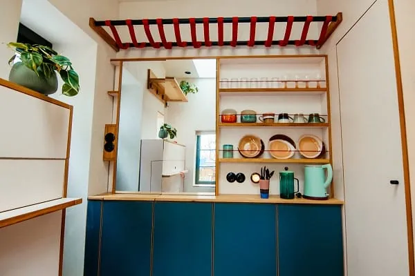 Dank des cleveren Designs hat man trotz geringer Maße ausreichend Stauraum.