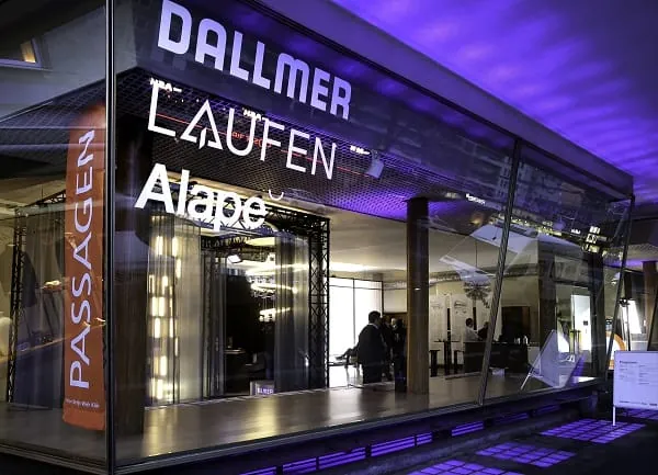 Bei den 34. Passagen in K&ouml;ln pr&auml;sentierten Dallmer, Laufen und Alape gemeinsam im Stoff-Pavillon M&ouml;ller aktuelle Trends und Innovationen f&uuml;r das Bad.