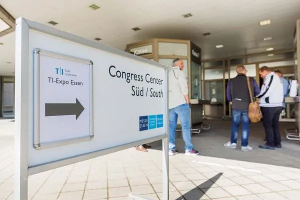Hinweisschild zur TI-Expo