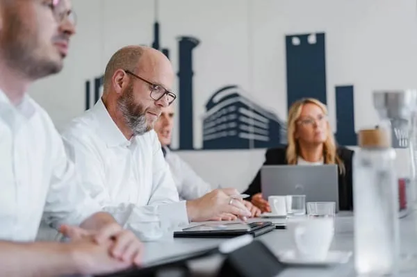 Das Team an HomeServe-Beratern in Frankfurt leistet bei verschiedenen Herausforderungen und Fragen Hilfestellung.