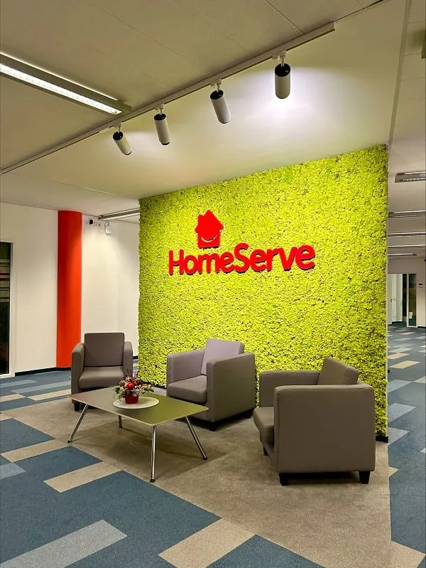 In der HomeServe-Zentrale in Frankfurt arbeitet ein wachsendes Team an Mitarbeitern daran, die Betriebe der Verbundsmitglieder zukunftstr&auml;chtig aufzustellen.