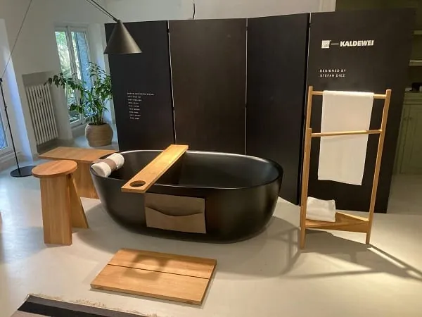 Die M&ouml;bel der neuen Kollektion von Stefan Diez sind aus massiver Eiche gefertigt.