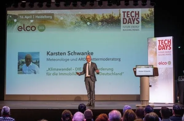 Karsten Schwanke, renommierter Meteorologe und ARD-Wettermoderator, verdeutlichte bei den Elco Tech Days in Heidelberg die Dringlichkeit, mit der die Ma&szlig;nahmen zur W&auml;rmewende umgesetzt werden m&uuml;ssen.