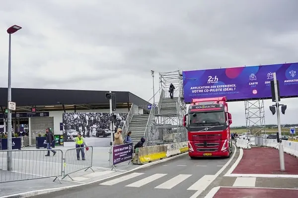 Der E-Truck von Danfoss beim legte w&auml;hrend des 24-Stunden-Rennens mehr als 1.300 km zur&uuml;ck.