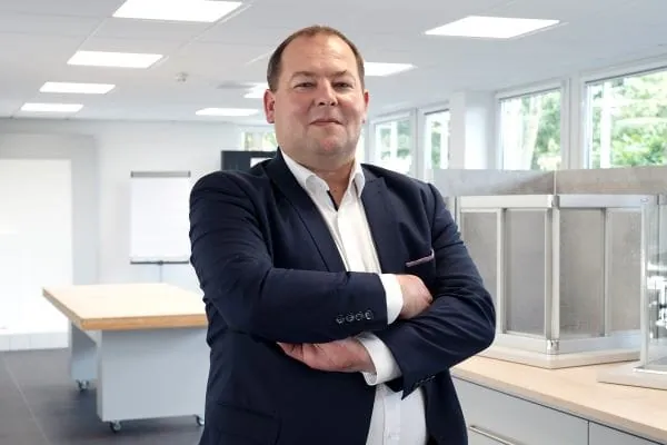 Die neuen Strukturen erlauben uns, n&auml;her an unseren Fachkunden zu agieren und unseren Kundenservice weiter zu verbessern&ldquo;, erkl&auml;rt Axel Stoiber, ab dem 1. Januar 2025 Gesch&auml;ftsf&uuml;hrer der neuen H&uuml;ppe Deutschland GmbH.