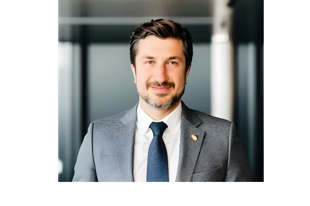 Emrah Celik, Senior Product Manager bei Watts.