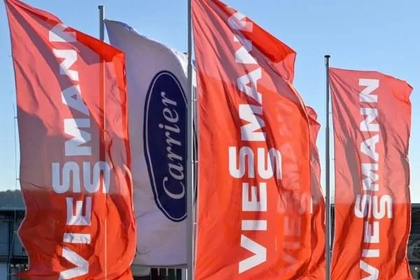 BAU 2025: Viessmann stellte erstmals Carrier-Wärmepumpen vor