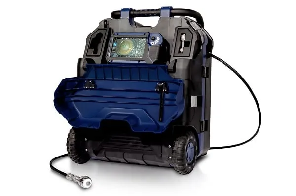 Der Trolley der W&ouml;hler VIS 750 HD-Inspektionskamera sch&uuml;tzt die Technik w&auml;hrend der Inspektion.