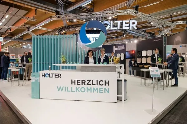 Branchentreffpunkt am Messestand der Firma Holter in Halle 20.