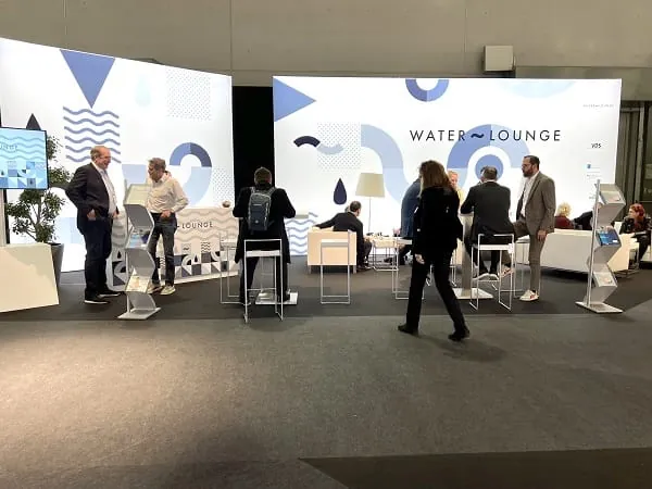 „Meet the Water Experts“ ist diesmal das Motto der Waterlounge. Das VDS-Team rund um Geschäftsführer Jens J. Wischmann freut sich schon auf die ISH 2025.