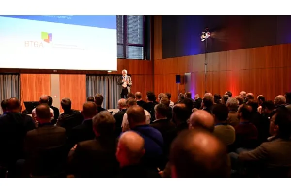 Im Jahr 2023 waren manche Foren bereits weit im Voraus komplett ausgebucht.