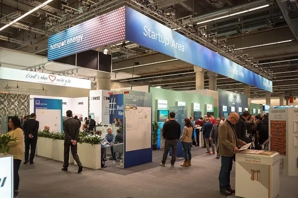 Die Startup@ISH-Area in Halle 11.1 ist mit 324 m² der größte Stand der VdZ.