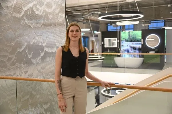 Change begleiten, Fachkompetenz einbringen: Michelle Schneiders engagierte Eigeninitiative, um so manches im Unternehmen zu modernisieren, hat schnell Früchte getragen.