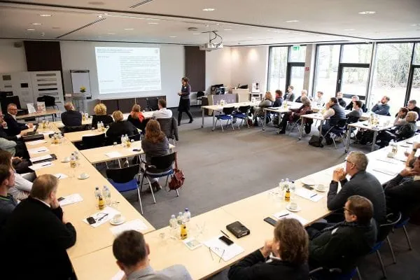 Ob technisches Know-how, Produktschulungen oder Gesetzesänderungen – die kostenlosen Seminare und Schulungen der Tece Academy machen Handwerksbetriebe fit für die Zukunft.