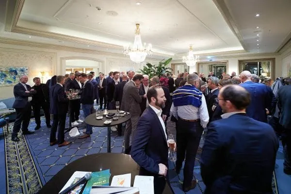 Mehr als 100 geladene G&auml;ste kamen zum Ap&eacute;ro 125 Jahre DG Haustechnik ins Steigenberger Icon Hotel Frankfurter Hof.