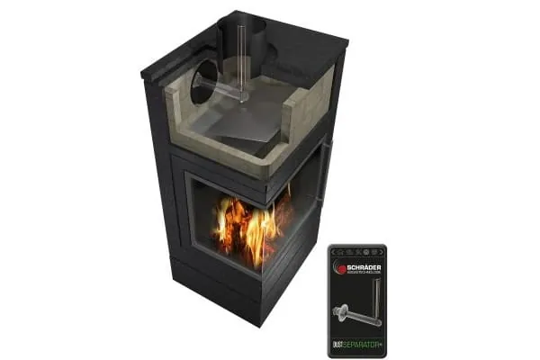 Schnittdarstellung Holzkaminofen. Perspektive von oben mit Einblick in den oberen Ofenteil mit eingebauter Partikelabscheidertechnik.