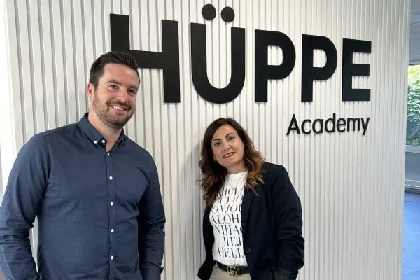 Neu im Außendienst: Für die Leitung der beiden wichtigen Verkaufsregionen Baden-Württemberg und Nordrhein-Westfalen hat die Hüppe Deutschland GmbH zwei Bad- und Vertriebsprofis gewonnen
