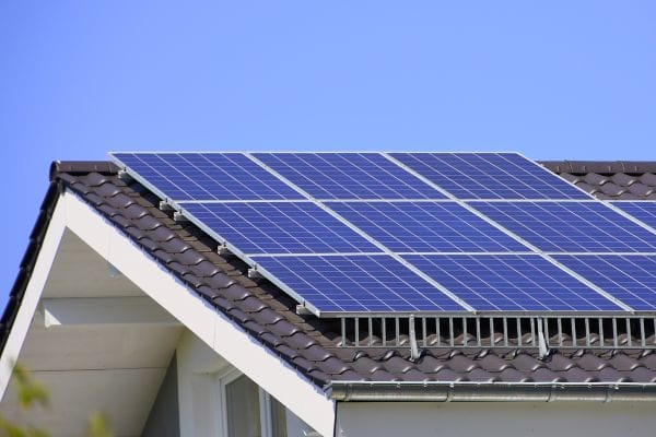 DGS: PV-Anlagen auch mit Solarspitzengesetz rentabel