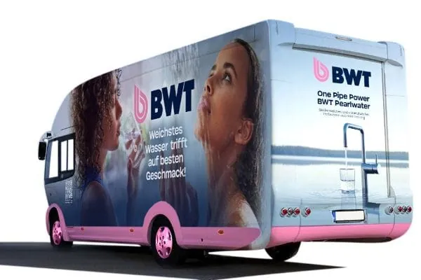 Der BWT Truck bringt die One Pipe Power Revolution zu den Sanitärprofis.