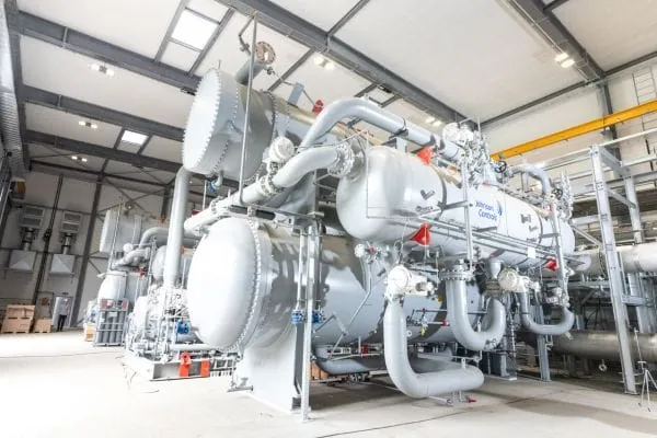 Neue Großwärmepumpe in Halle der Hamburger Wasserwerke