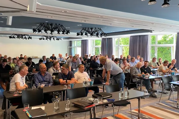 Bereits zum vierten Mal lud die KHS Haustechnik Großhandels GmbH zum Wärmepumpen-Forum – diesmal im Jubiläumsjahr der SHK-Kooperation.