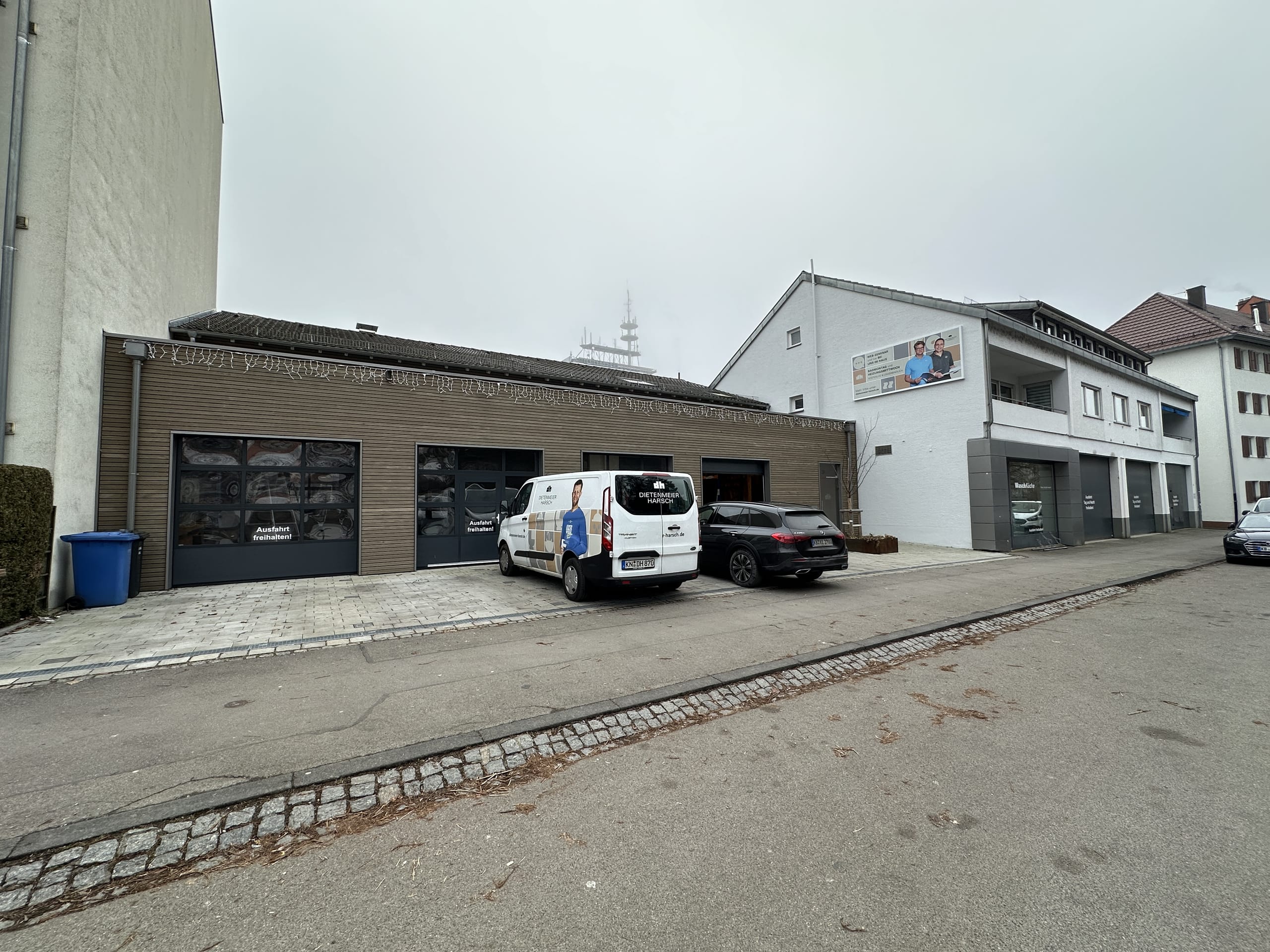 Kollege RPA bestellt den Fitting – für ihr Konzept „Digitaler Mitarbeiter meistert Routineaufgaben“ wurde die Firma Dietenmeier + Harsch Haustechnik GmbH aus Konstanz mit dem „Best of SHK Award 2025“ im Bereich Handwerk ausgezeichnet.