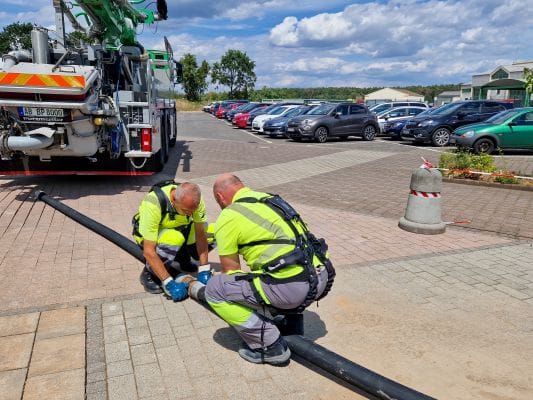 Dank seines schlanken und leichten Designs ist das BionicBack perfekt für enge und anspruchsvolle Arbeitsumgebungen geeignet, wie sie im Straßen- und Tiefbau häufig vorkommen.