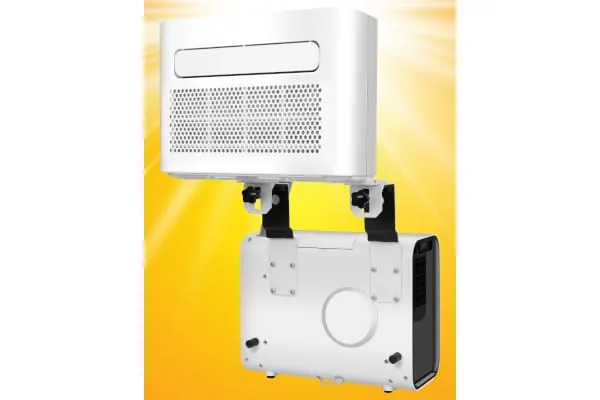 Frische Luft auch im Innenraum: Mit dem kompakten Camping-Klimagerät SKC gewinnt die Urlaubsfahrt an Komfort.