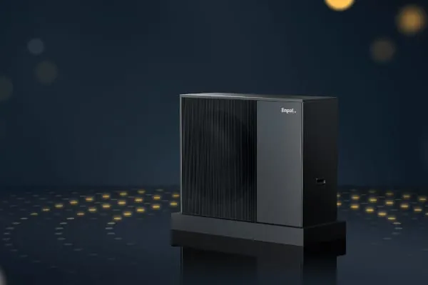 Enpal stellt eine eigene Wärmepumpe vor. Die Eigenentwicklung ist speziell für höhere Heizlasten gedacht.