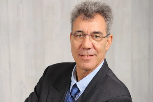 Im neuen BFS-Seminar gibt Wimar Wysluch, Sachverständiger der HWK Aachen, Einblicke in die vielfältigen Aufgaben, Fallstricke und Chancen der Sachverständigentätigkeit.