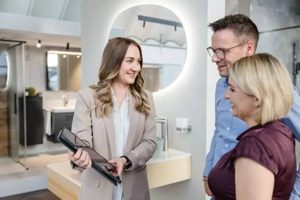 Holter an der Spitze: Engagierte Mitarbeitende sichern Bestnoten in Beratung, Logistik und Sortiment – das Ergebnis einer großangelegten Kundenbefragung.